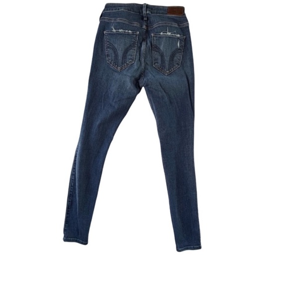 Hollister Curvy Mid-Rise Super Skinny Jeans - Picture 2 of 5